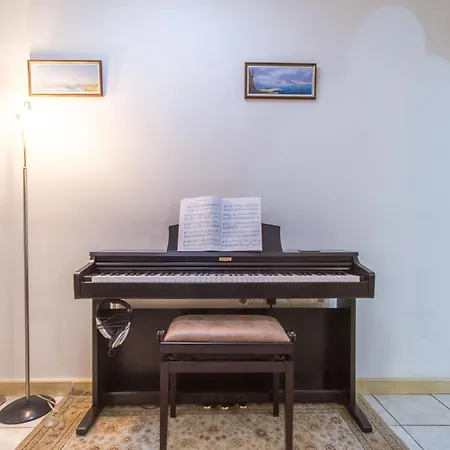 펜션 Well Located Townhouse & Courtyard Kalka - Happy Kalkara
